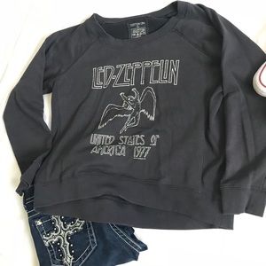 Led Zeppelin cropped sweater